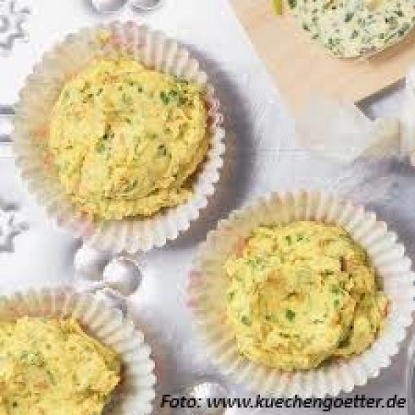 Schaelchen mit Krabbenbutter
